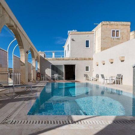 Zeppi'S Luxury Holiday Farmhouse With Private Pool Għarb Εξωτερικό φωτογραφία