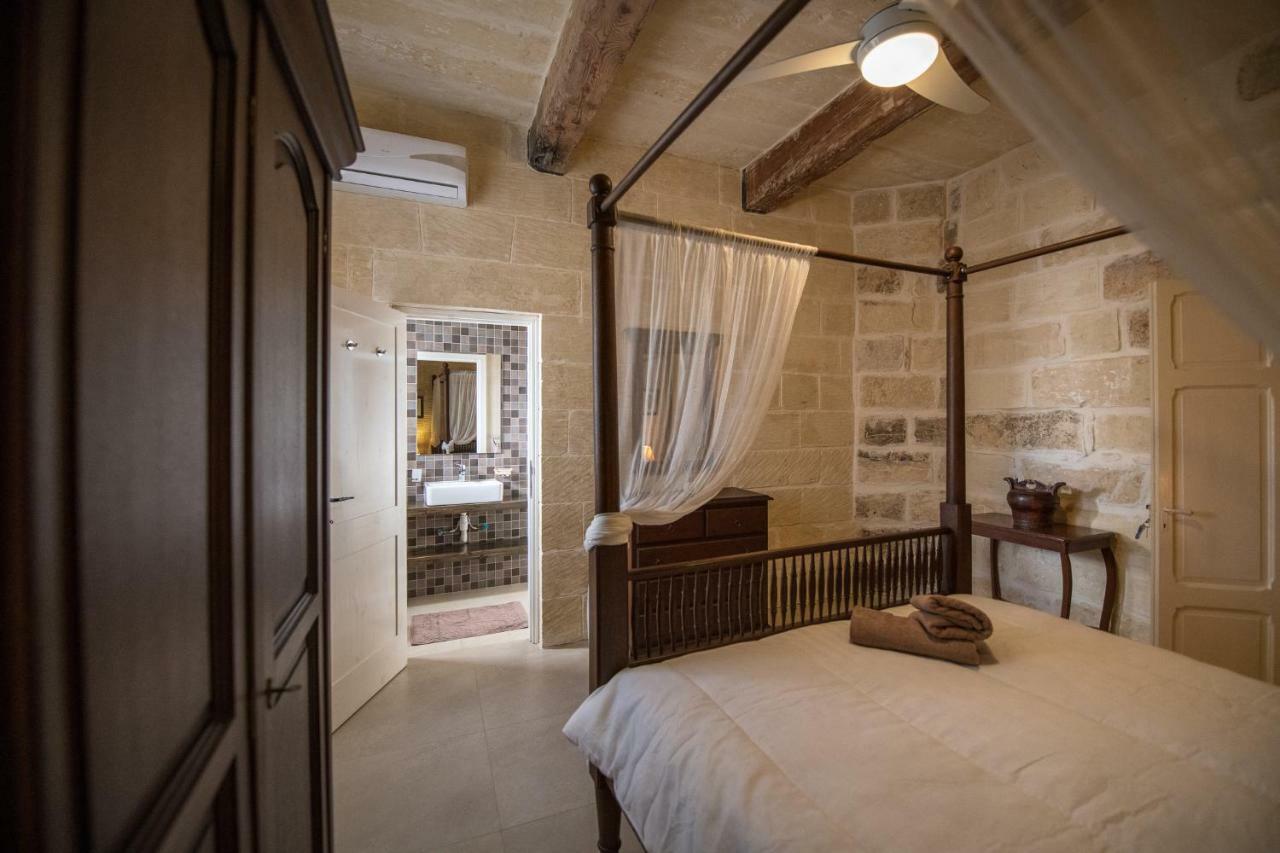 Zeppi'S Luxury Holiday Farmhouse With Private Pool Għarb Εξωτερικό φωτογραφία