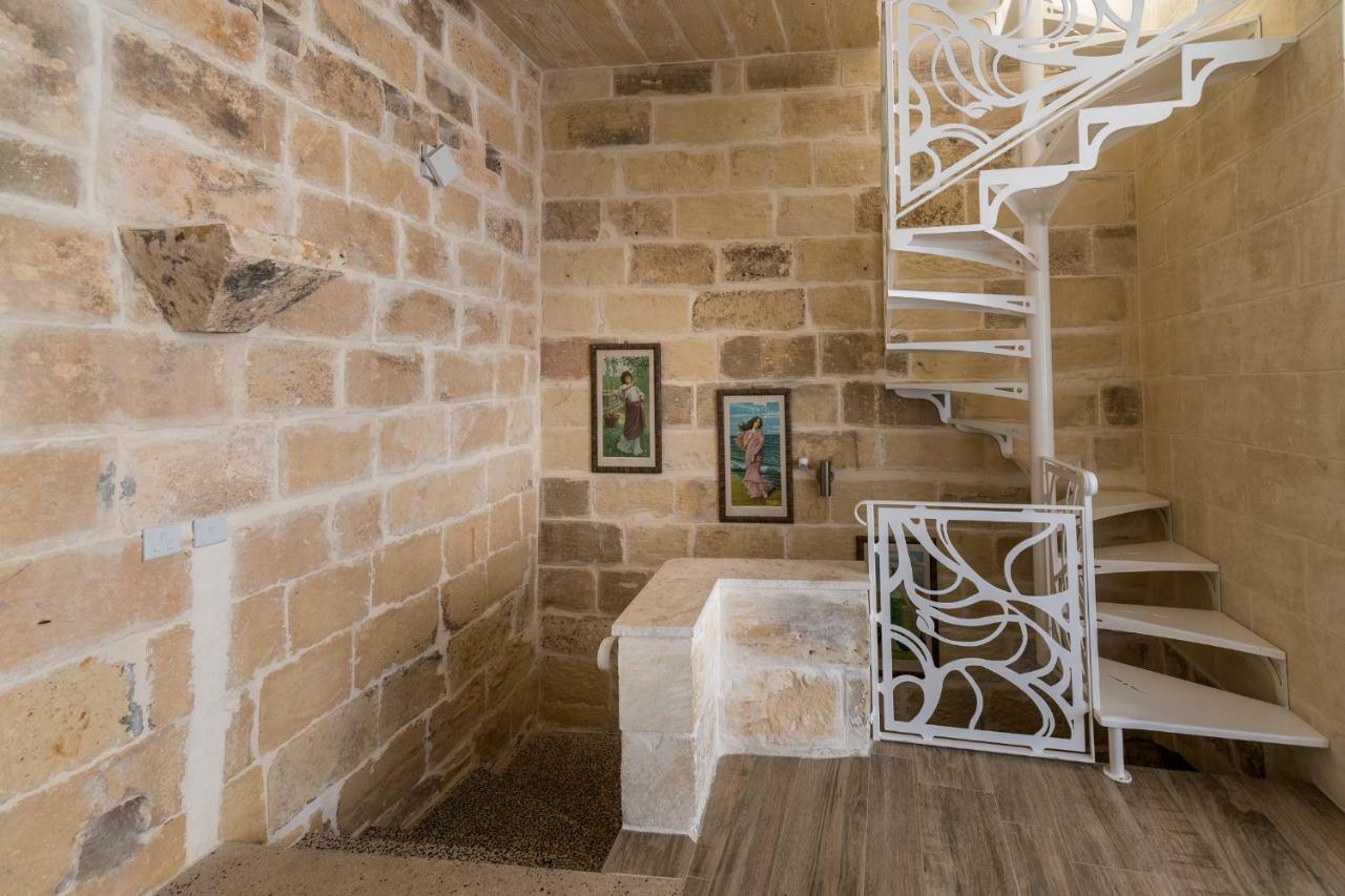 Zeppi'S Luxury Holiday Farmhouse With Private Pool Għarb Εξωτερικό φωτογραφία